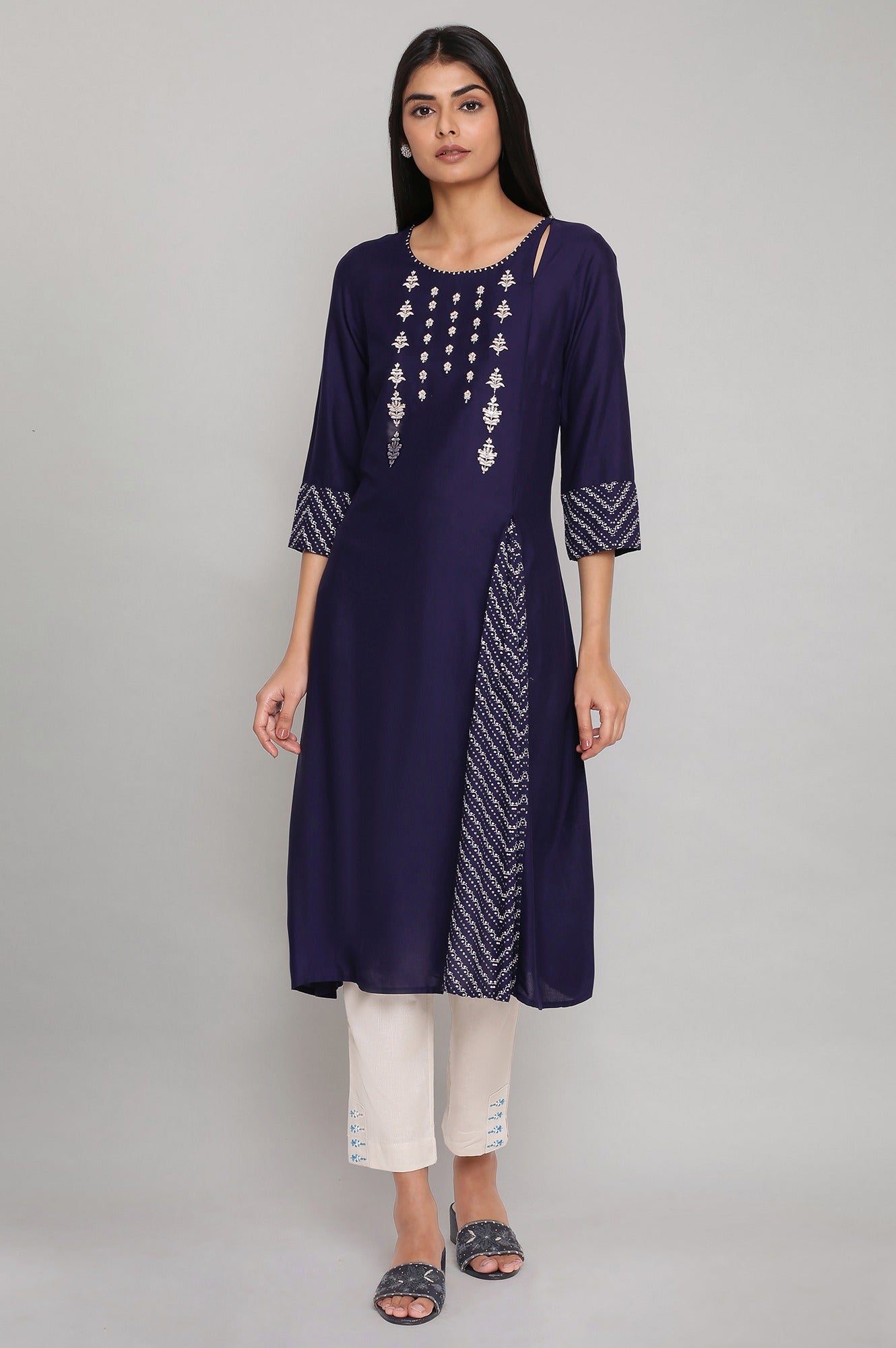 W for Woman Patriot Blue Embroidered Straight kurta