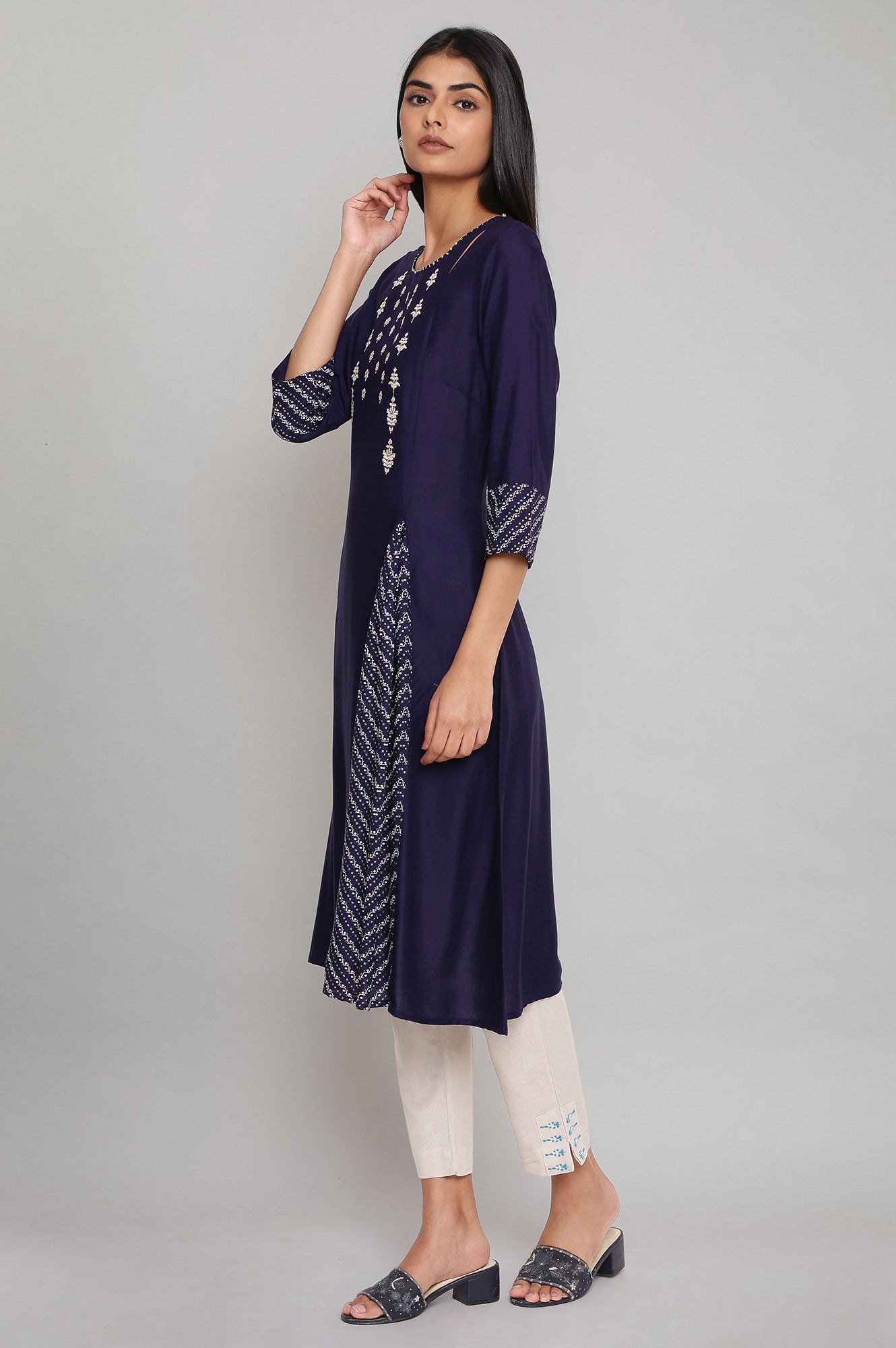 W for Woman Patriot Blue Embroidered Straight kurta