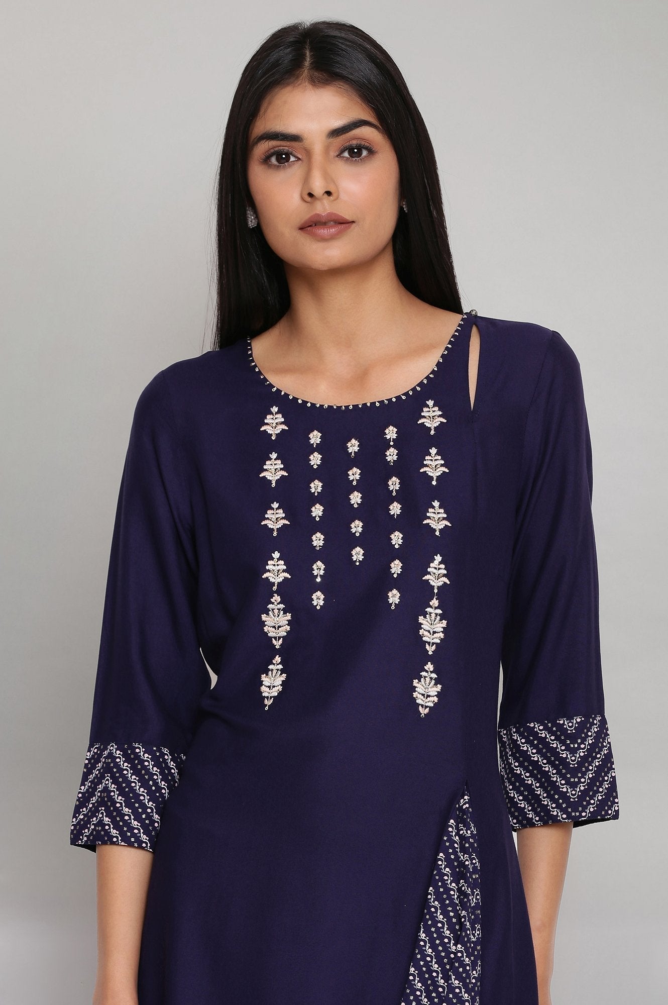 W for Woman Patriot Blue Embroidered Straight kurta