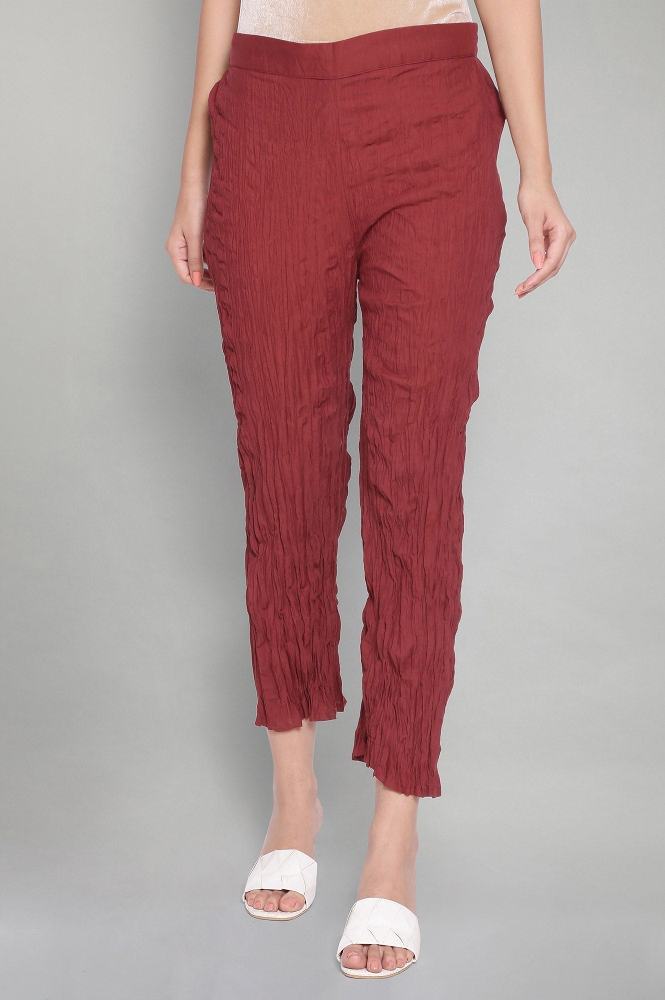W for Woman Red Solid Crinkled Parallel Pants