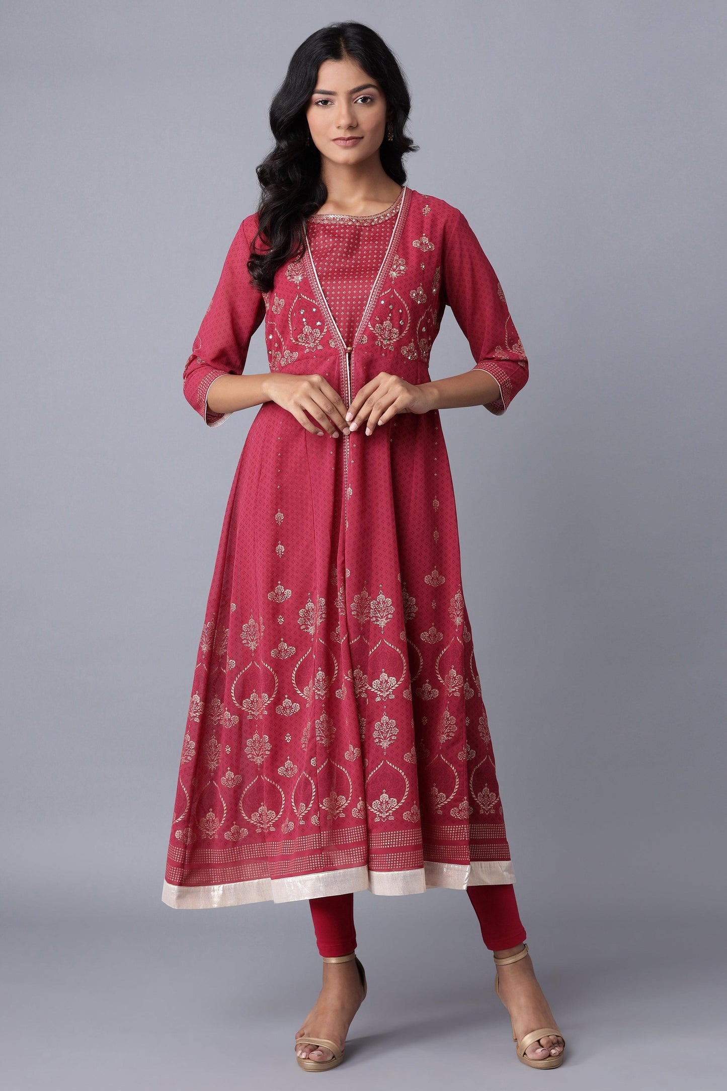 W for Woman Wine Layered kurta-Solid Tights Set