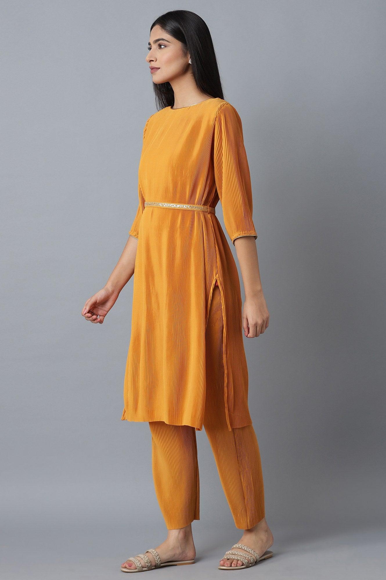 W for Woman Orange Pleated kurta-Slim Pants Set