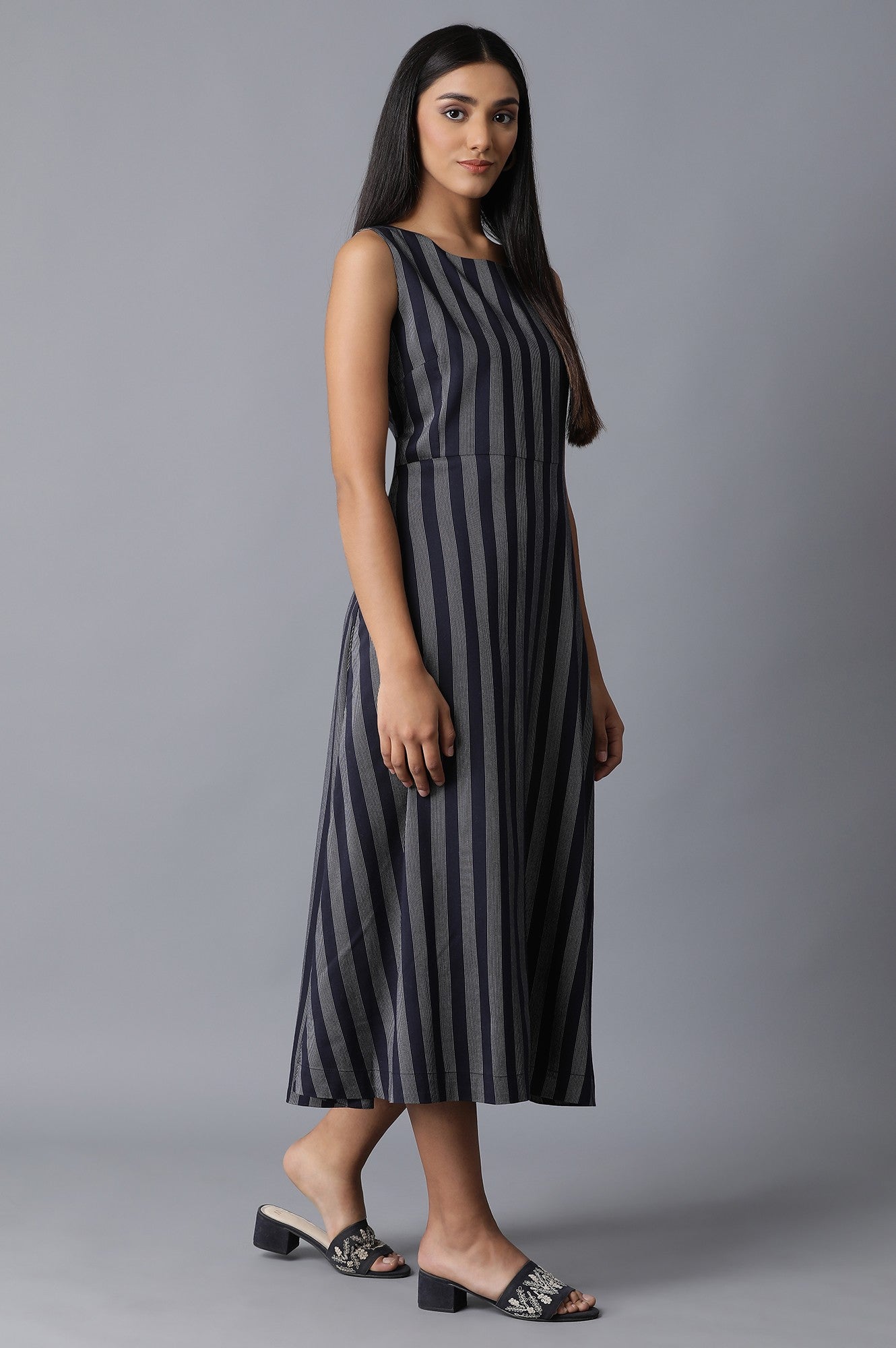 W for Woman Dark Blue Sleeveless Yarn Dyed Dress