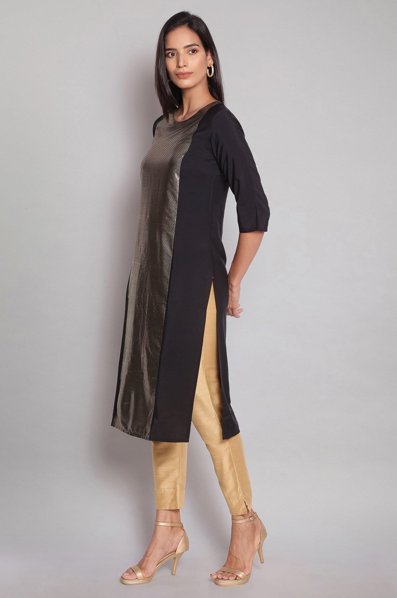 W for Woman Black American Crepe Placement Print kurta