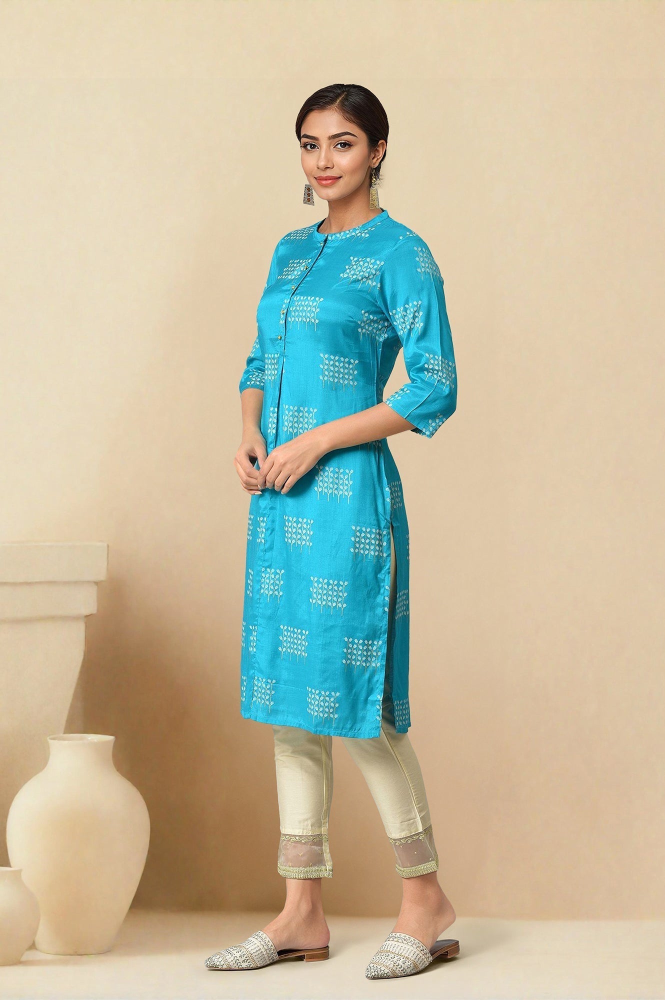 W for Woman Turquoise Blue Geometric Printed Shantung Straight Kurta