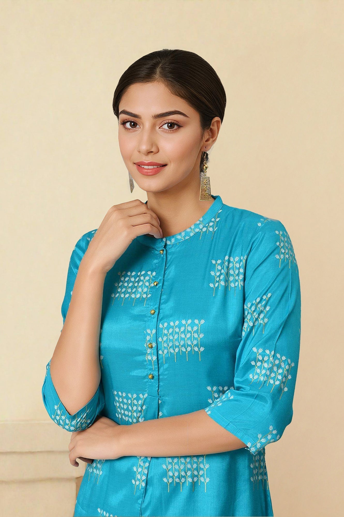 W for Woman Turquoise Blue Geometric Printed Shantung Straight Kurta
