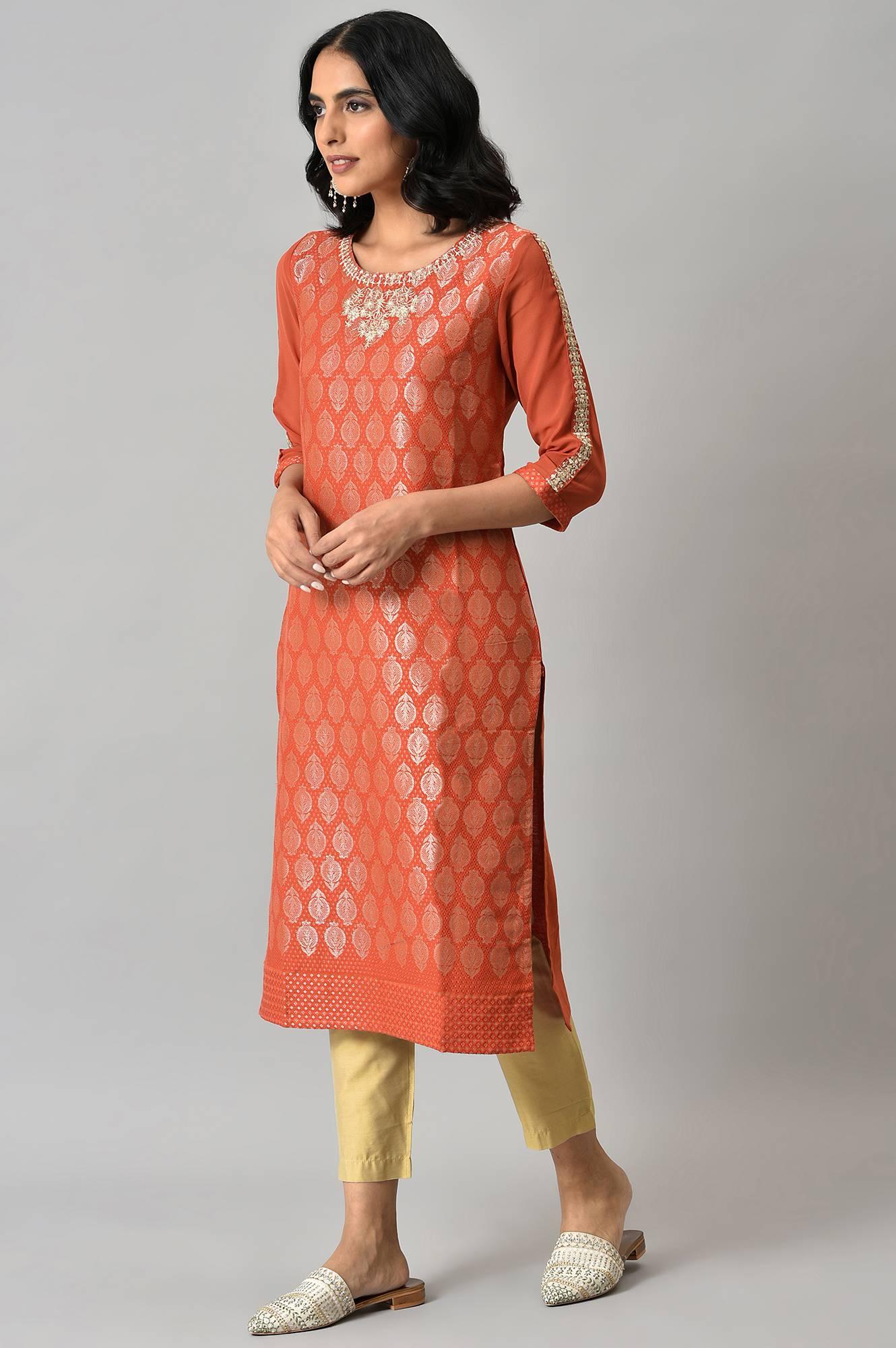 W for Woman Red Jacquard kurta With Embroidery