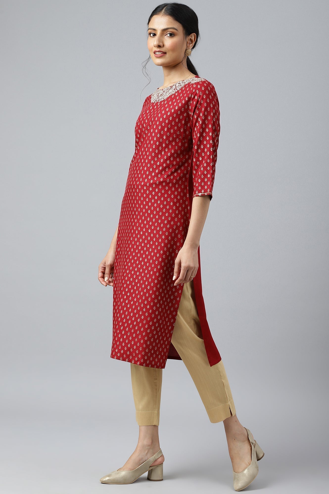 W for Woman Red Printed kurta With Metallic Embroidery