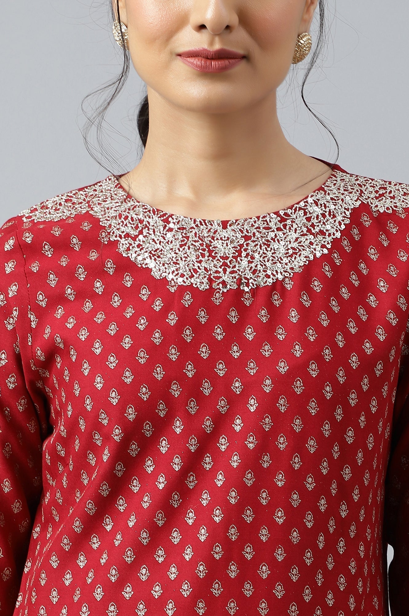 W for Woman Red Printed kurta With Metallic Embroidery