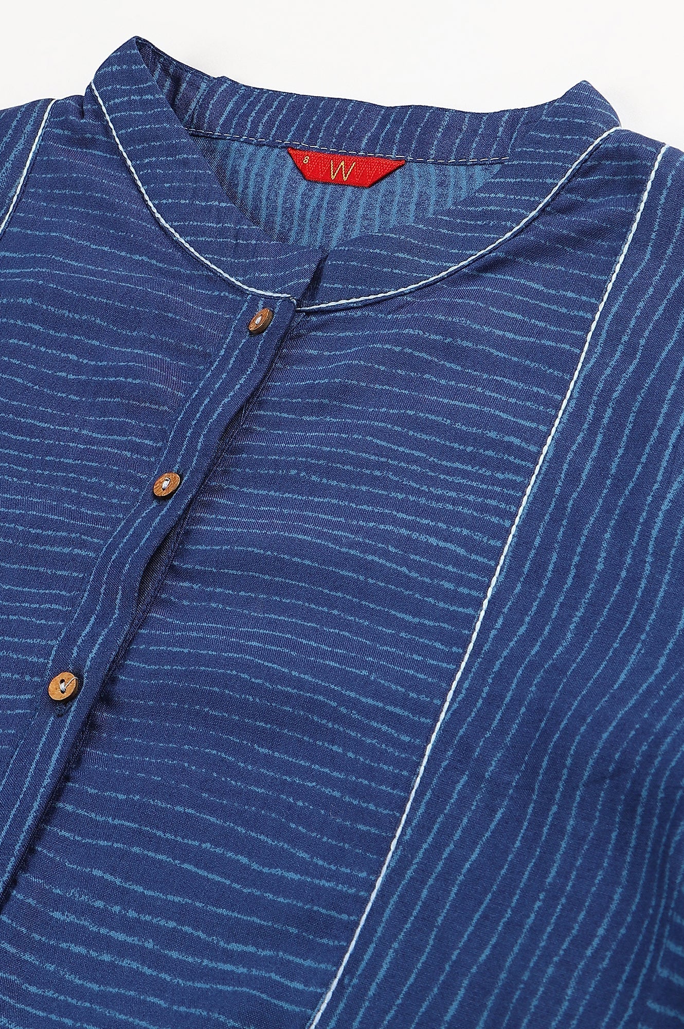W for Woman Blue Thread Embroidered Rayon kurta
