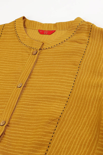 W for Woman Yellow Thread Embroidered Rayon kurta