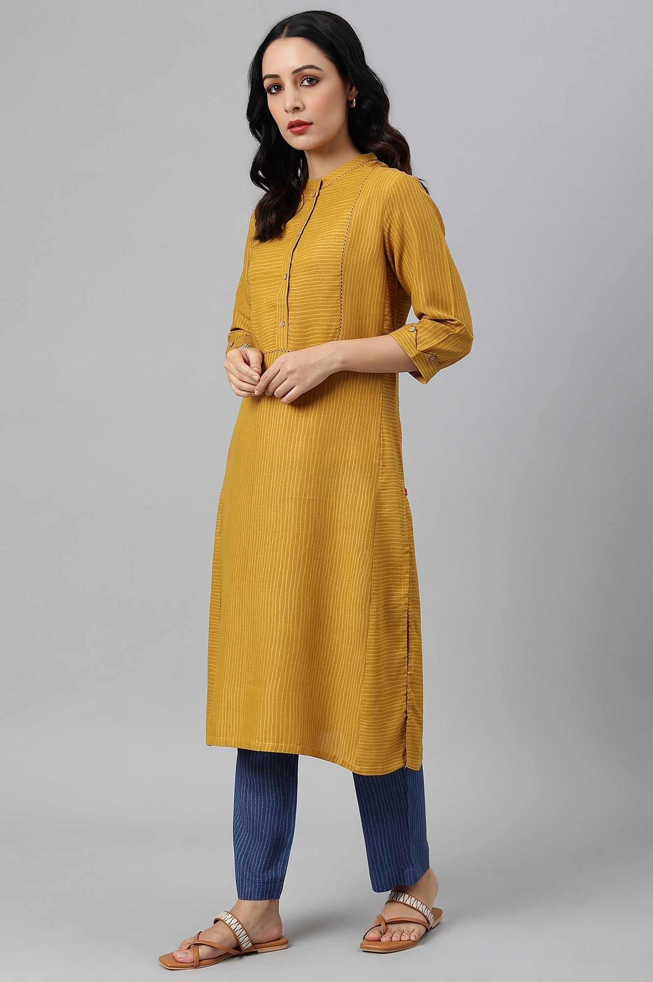 W for Woman Yellow Thread Embroidered Rayon kurta