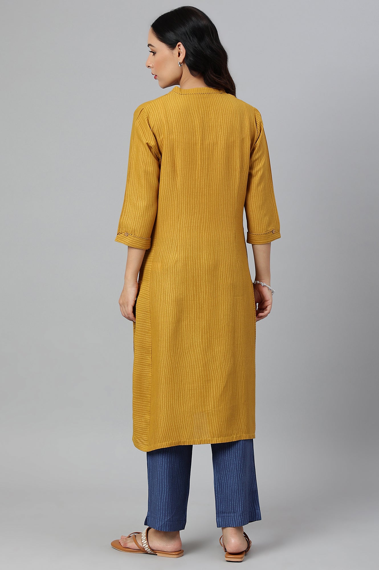 W for Woman Yellow Thread Embroidered Rayon kurta