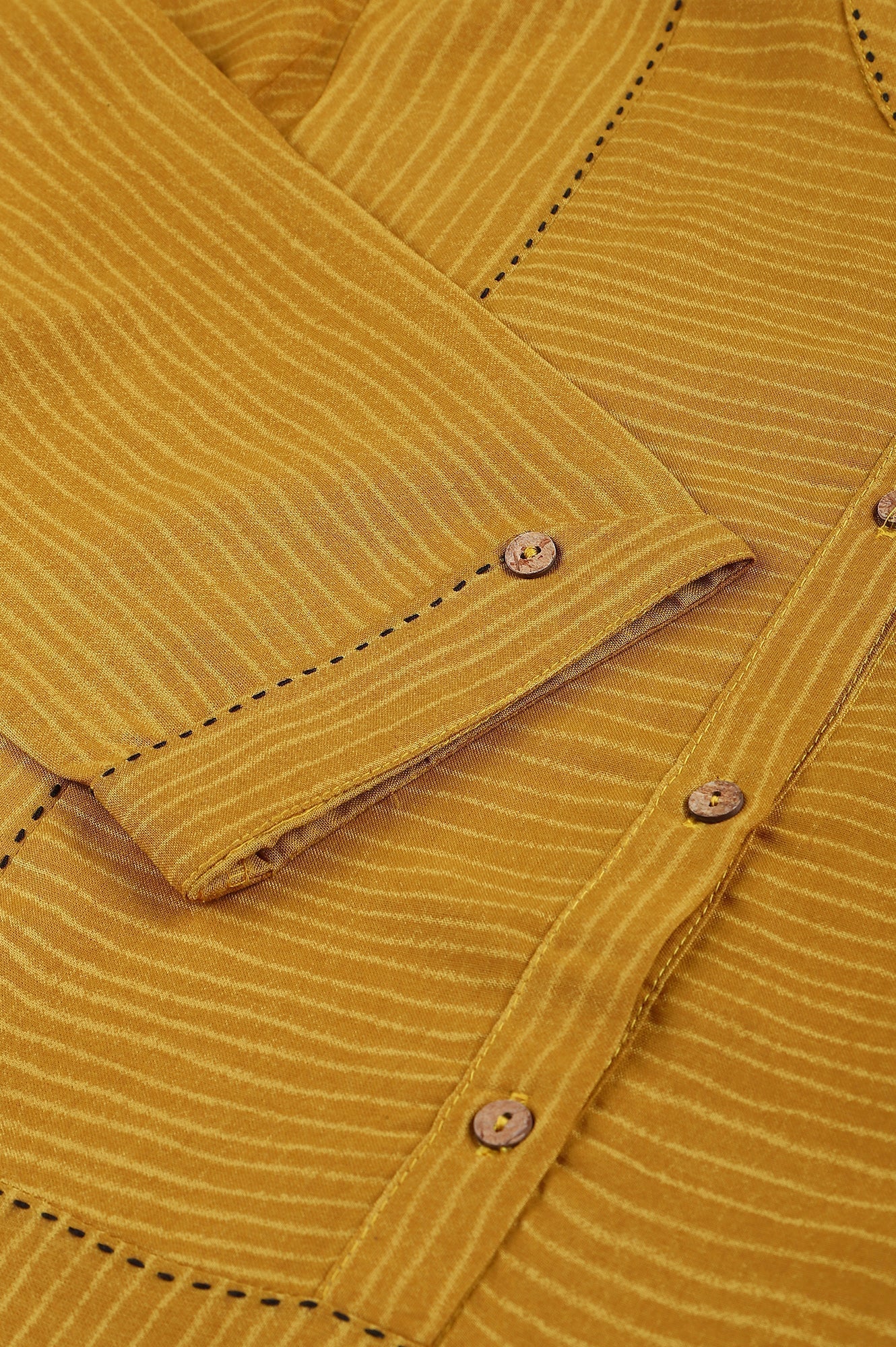 W for Woman Yellow Thread Embroidered Rayon kurta