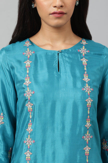 W for Woman Teal Embroidered kurta With Front Slit