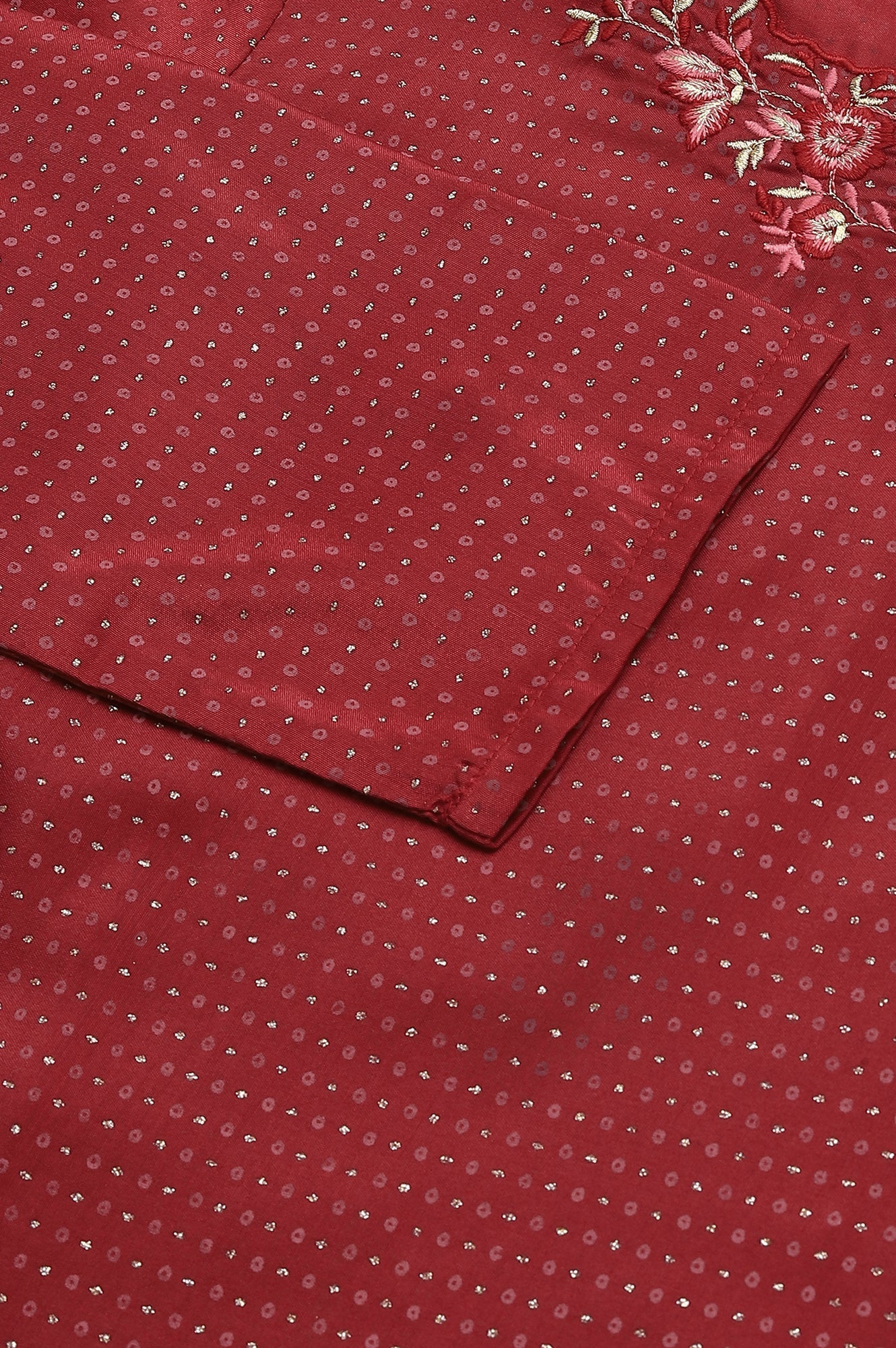 W for Woman Maroon Festive kurta With Embroidered Neck