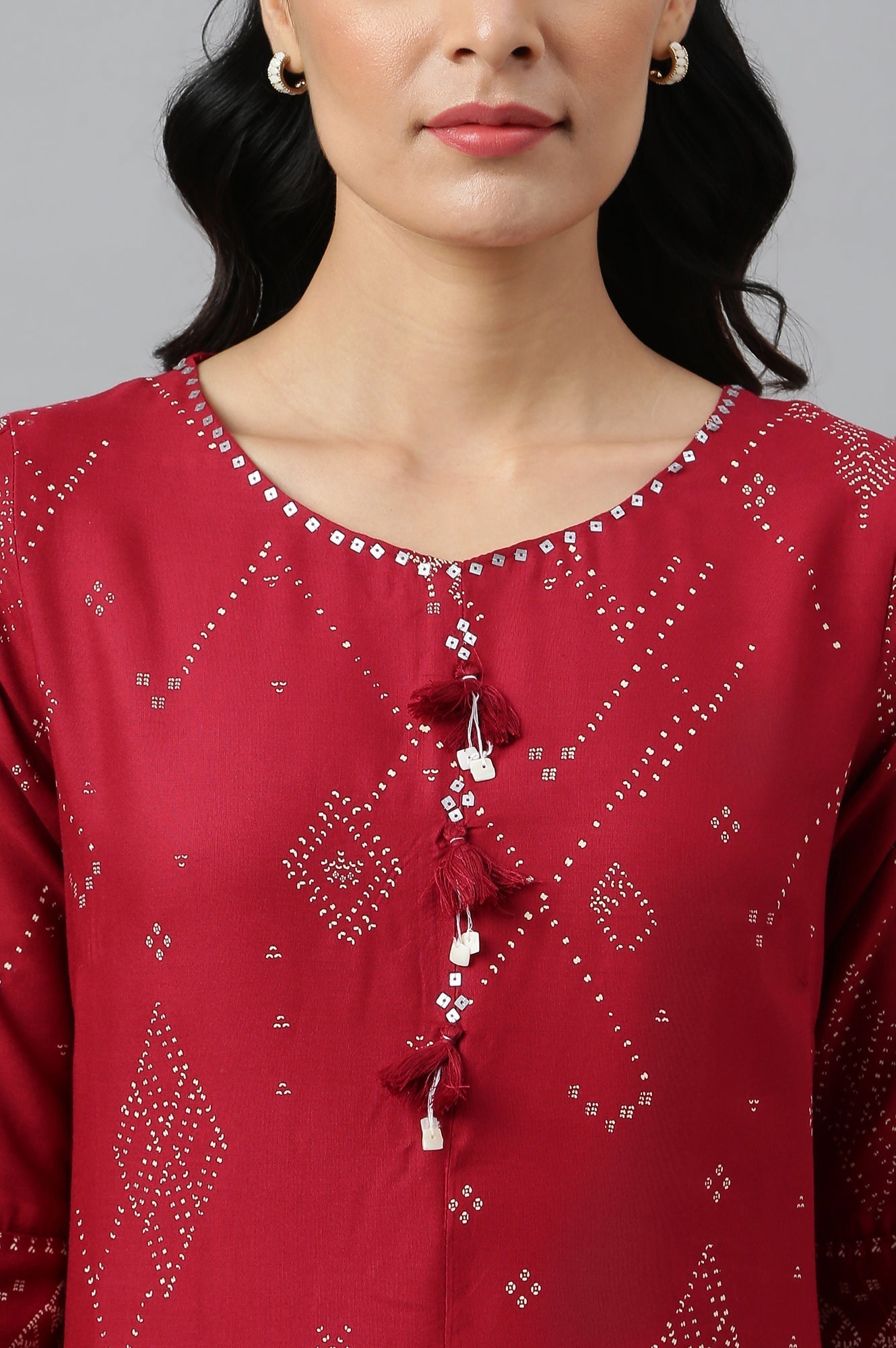 W for Woman Maroon Cowl Hemline kurta With Shell Detail
