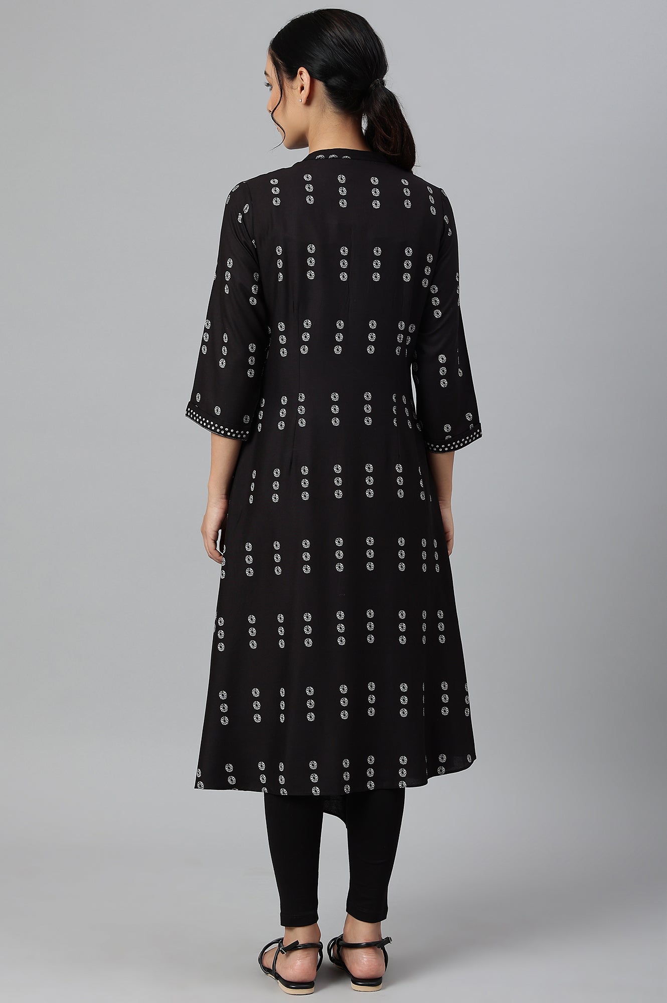 W for Woman Black Rayon A-Line kurta With Asymmetric Hemline