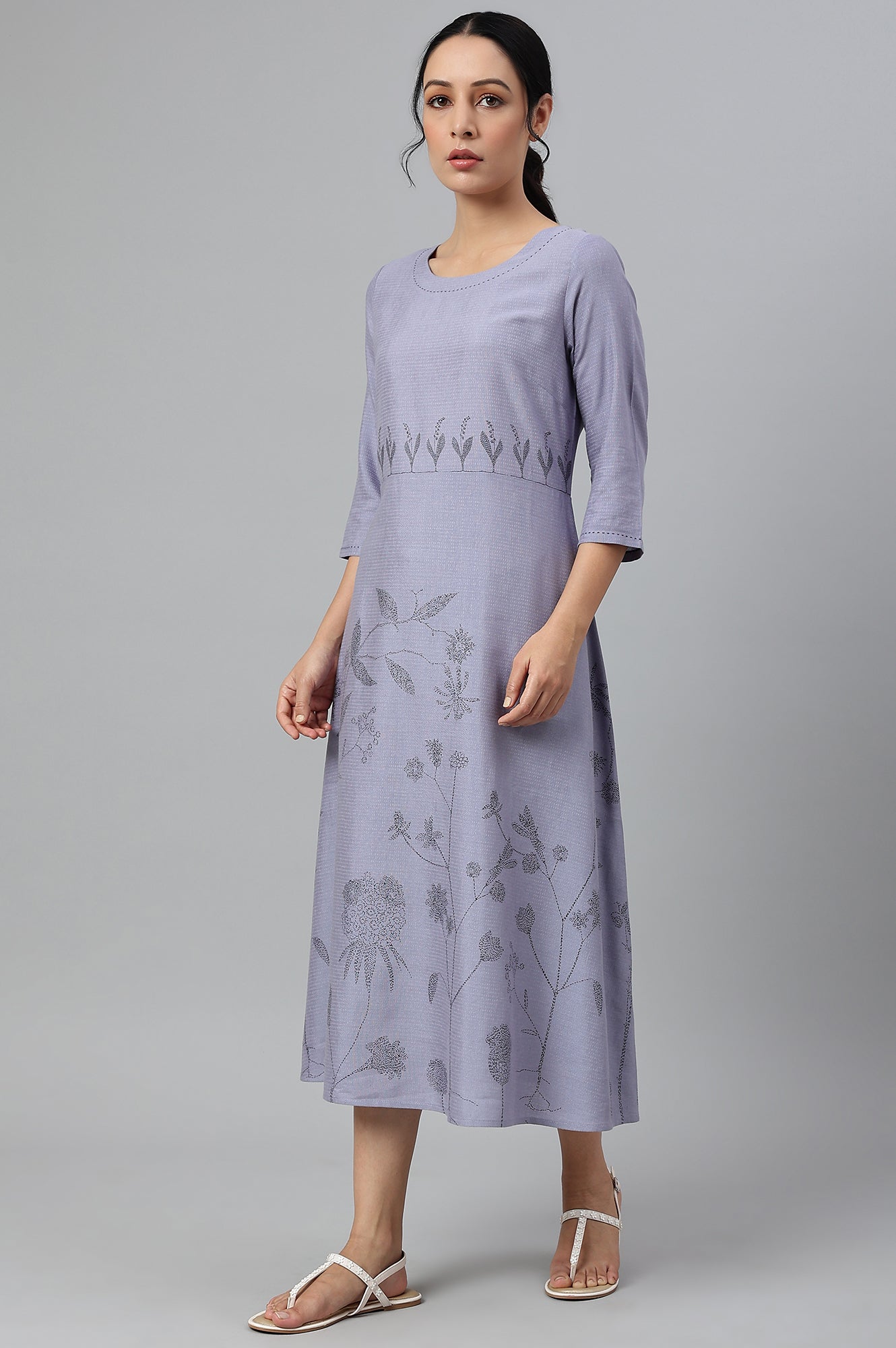 W for Woman Blue Floral kurta With Kantha Details