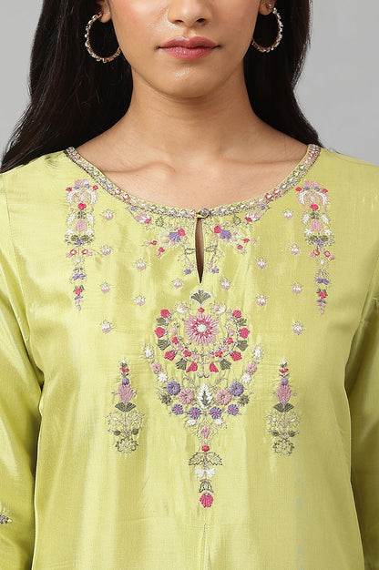 W for Woman Green Embroidered A-line Kurta