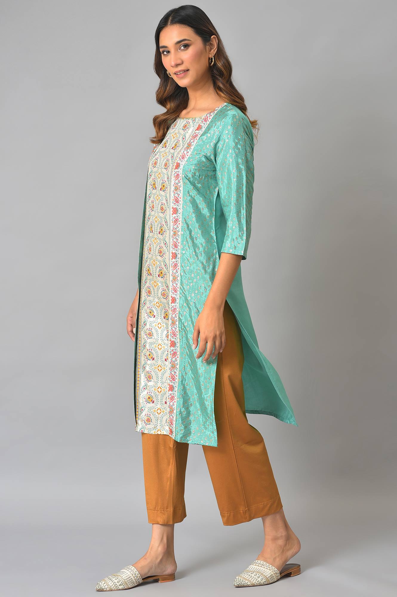 W for Woman Green And Ecru Mock Layered Printed Plus Size kurta