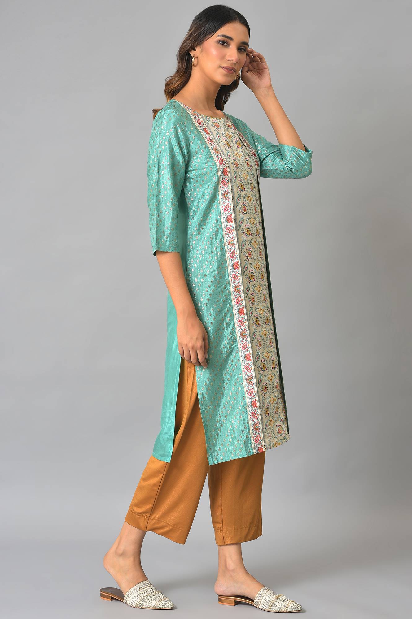 W for Woman Green And Ecru Mock Layered Printed Plus Size kurta