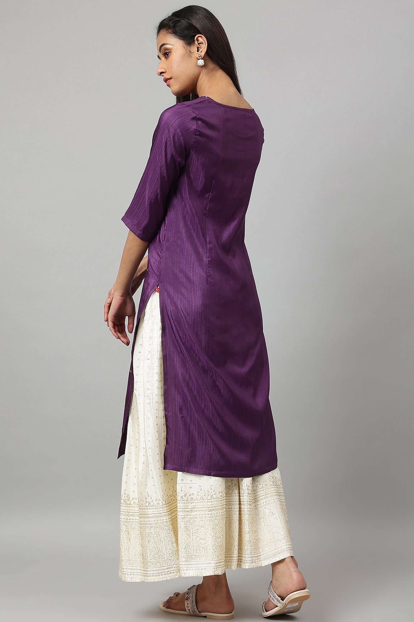 W for Woman Deep Purple Solid Sequinned Viscose Straight Kurta