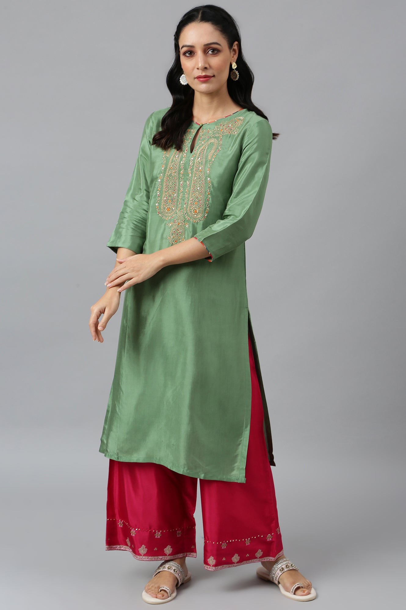 W for Woman Green Straight kurta With Embroidered Yoke