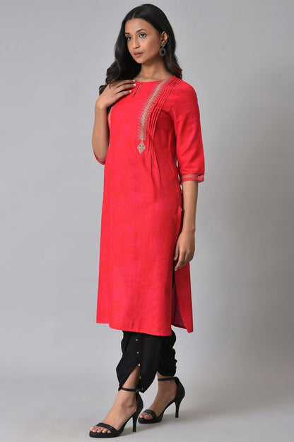 W for Woman Red Embroidered Festive kurta