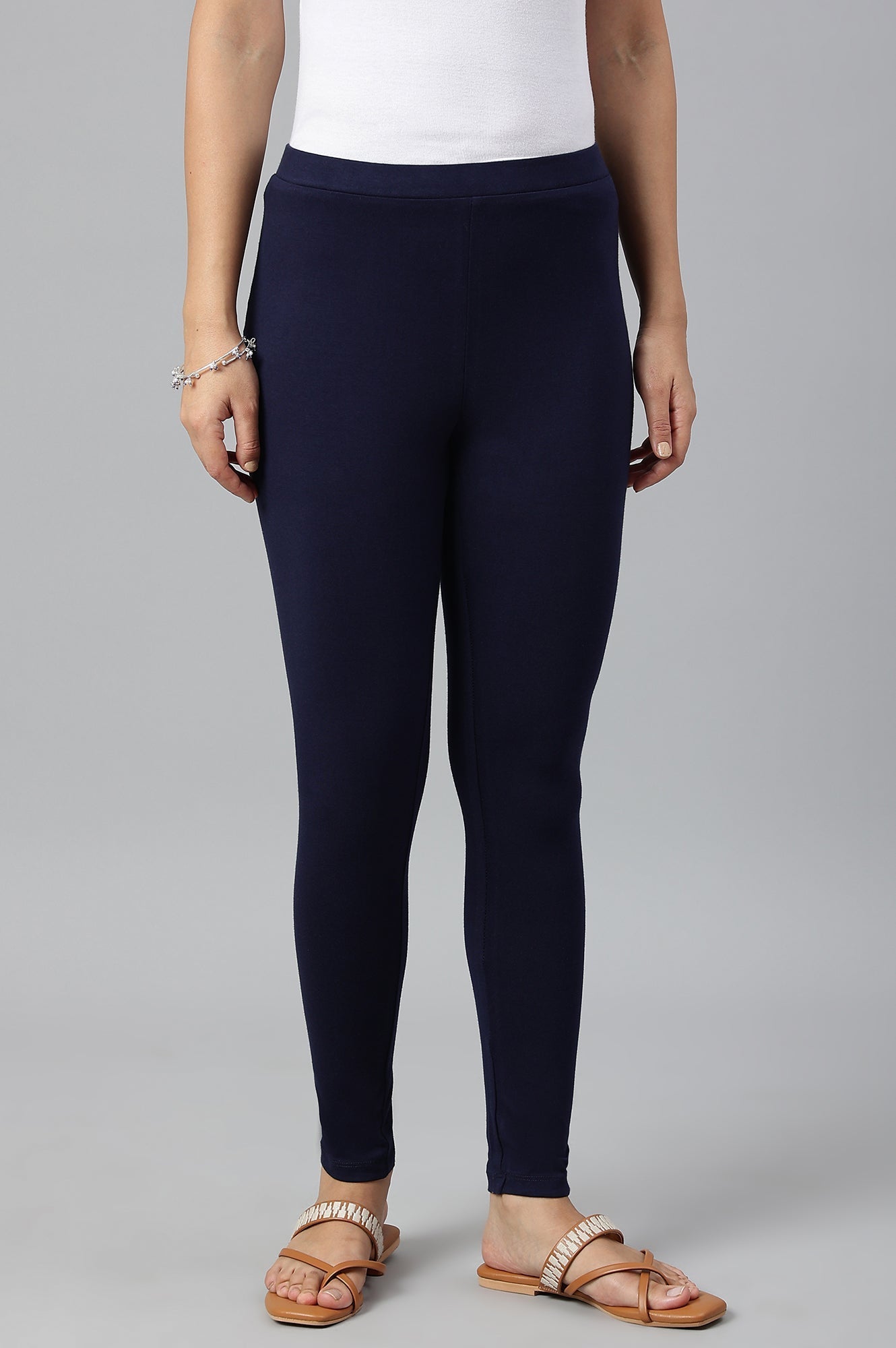 W for Woman Navy Blue Solid Knitted Women Tights