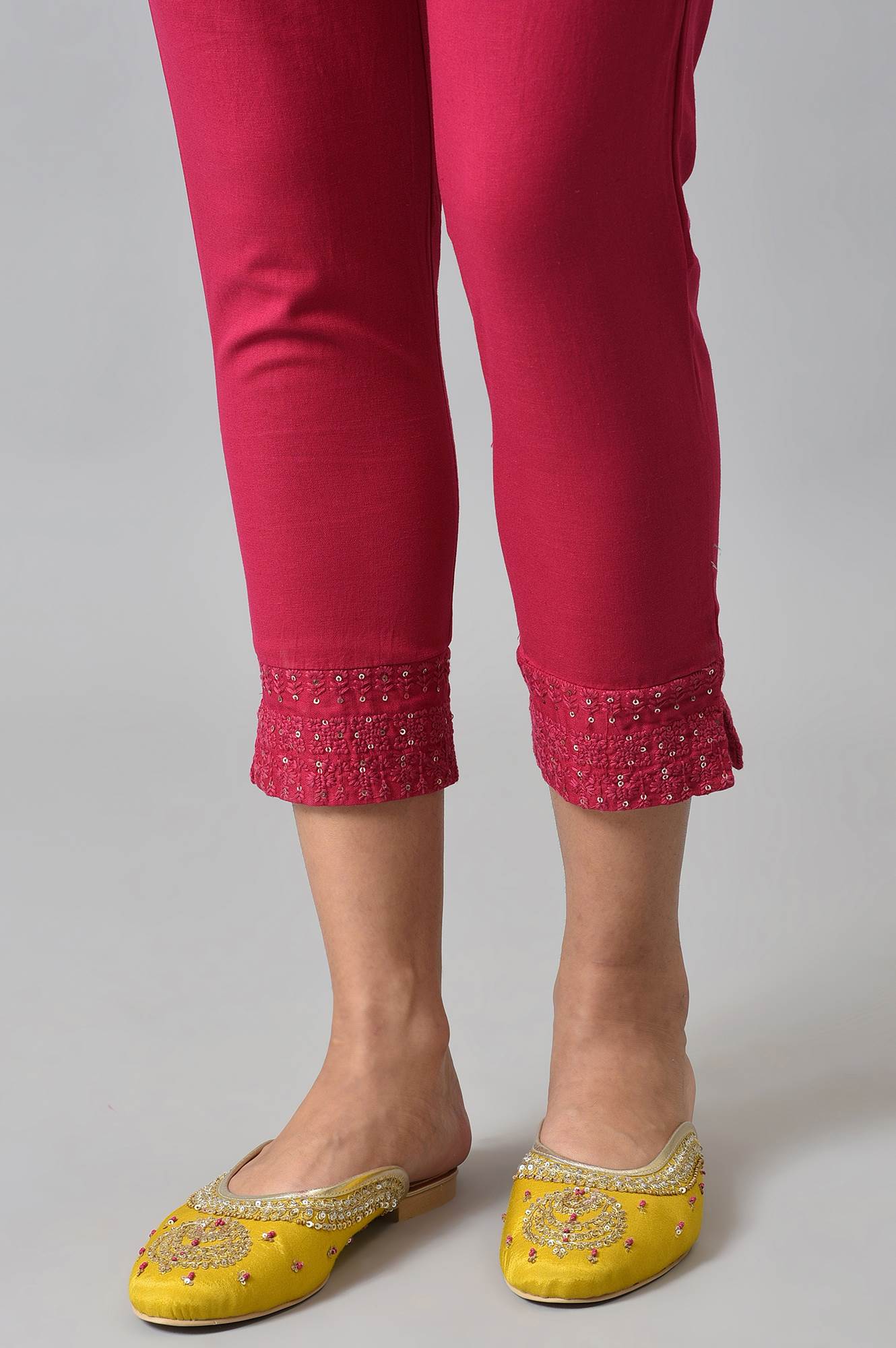 W for Woman Dark Pink Solid Light Festive Slim Pants