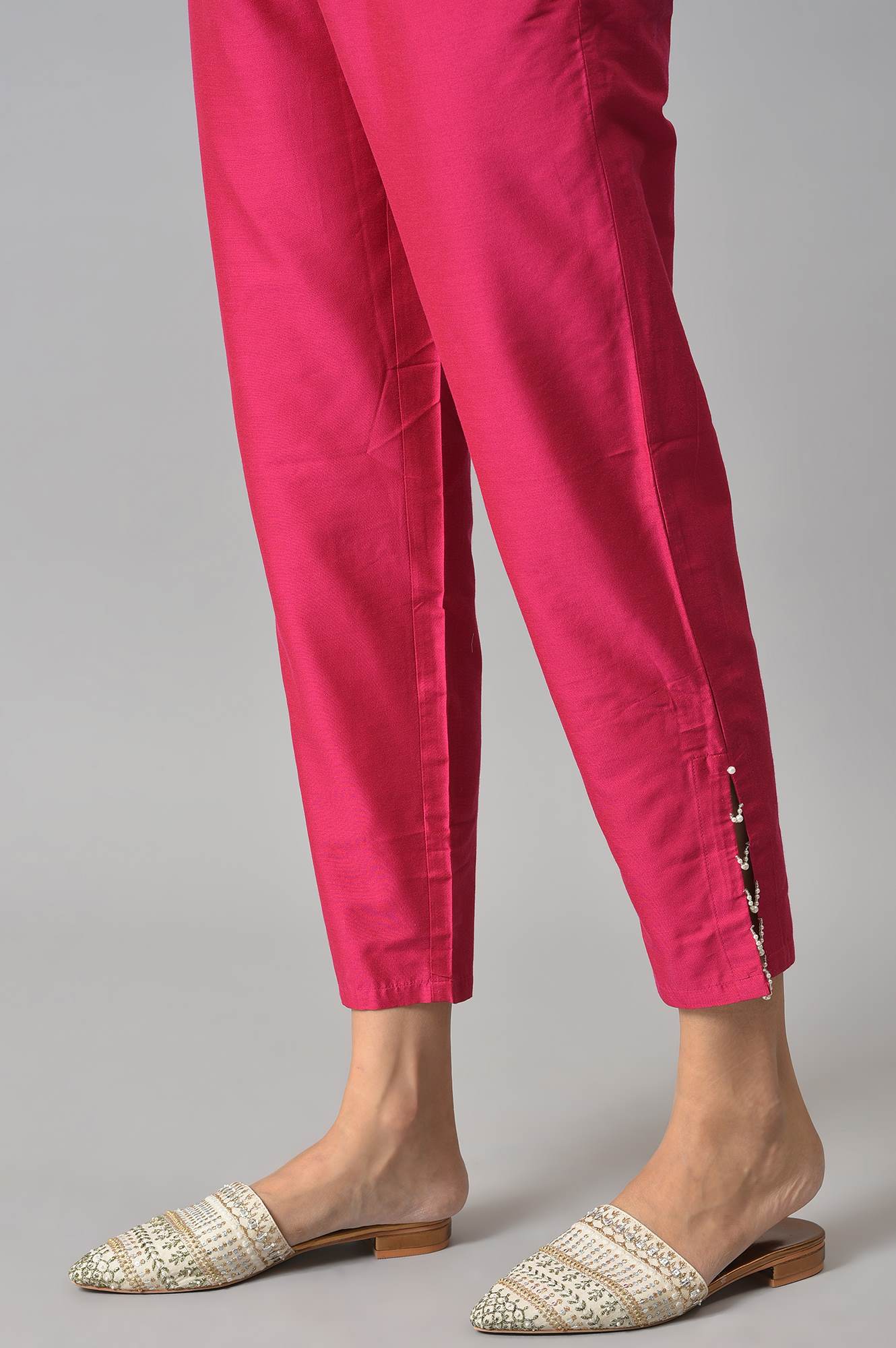 W for Woman Dark Pink Solid Light Festive Slim Pants
