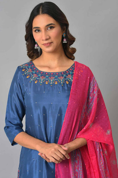 W for Woman Blue Embroidered kurta With Parallel Pants And Pink Dupatta