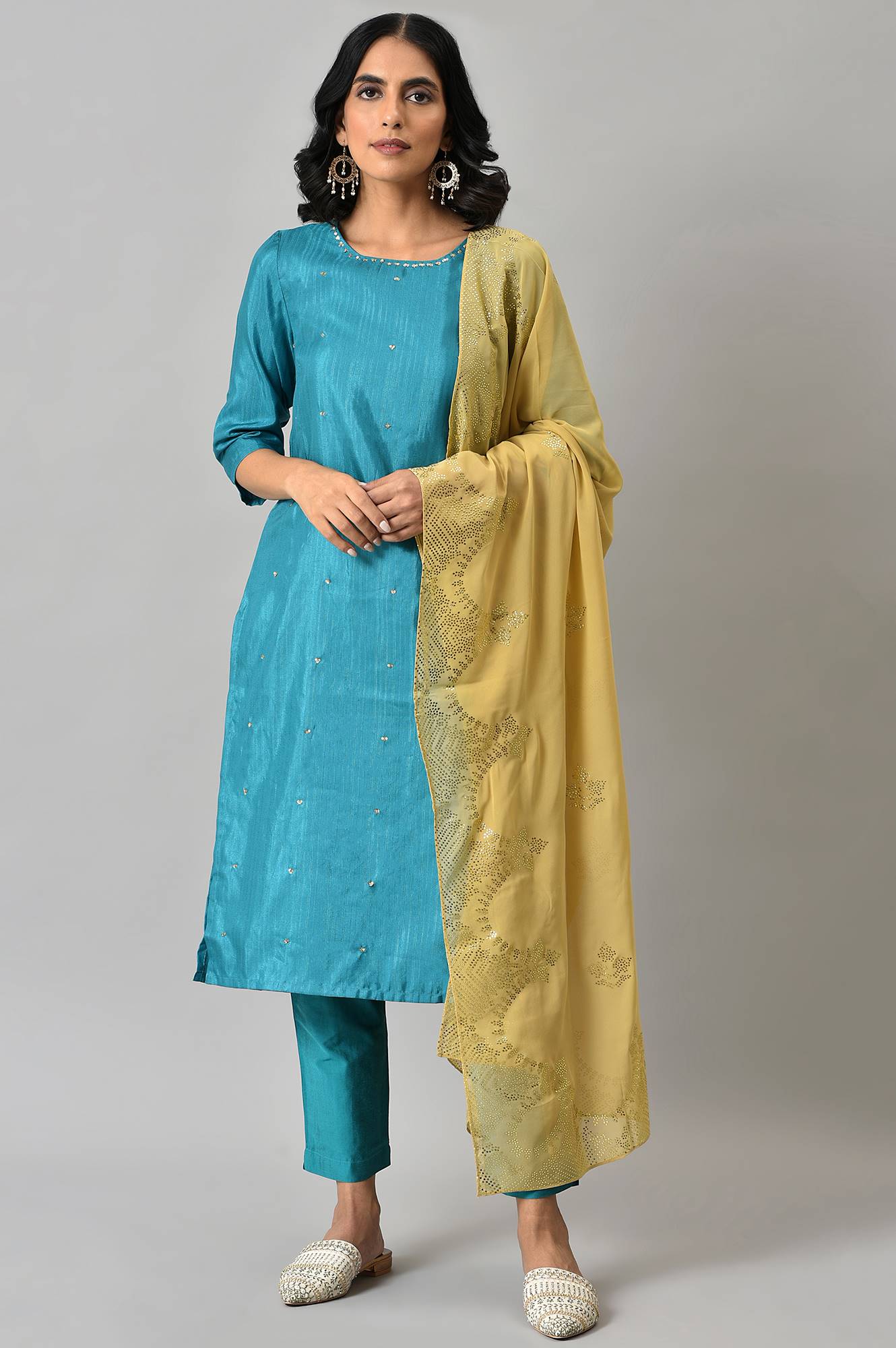 W for Woman Teal Sequin Highlighted kurta With Pants And Golden Dupatta