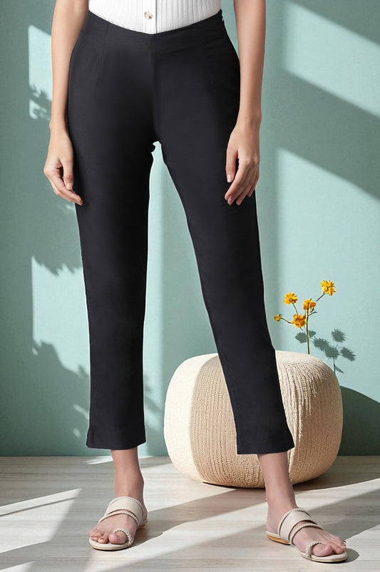 W for Woman Black Slim Fit Ankle Length Pants