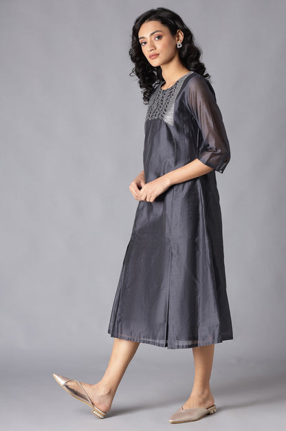 W for Woman Dark Grey Embroidered kurta