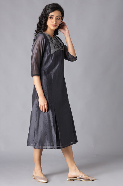 W for Woman Dark Grey Embroidered kurta