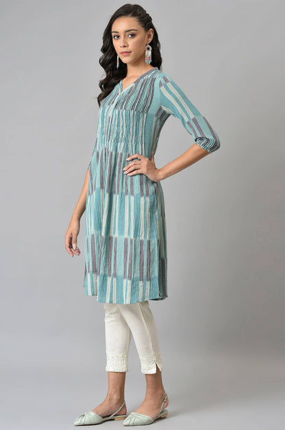 W for Woman Blue Ikkat Cotton kurta In V-Neck
