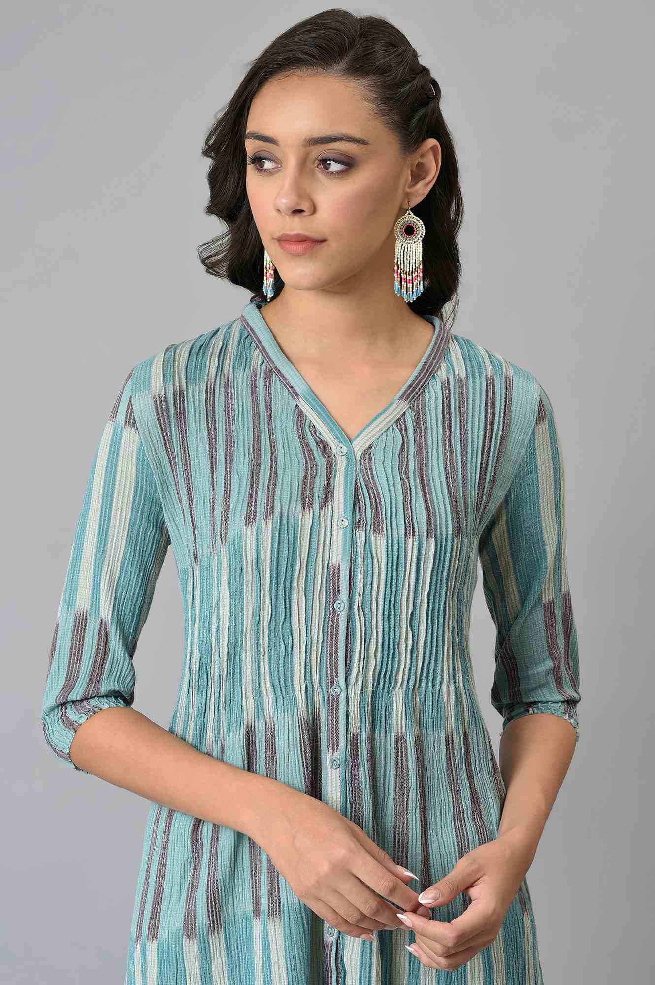 W for Woman Blue Ikkat Cotton kurta In V-Neck