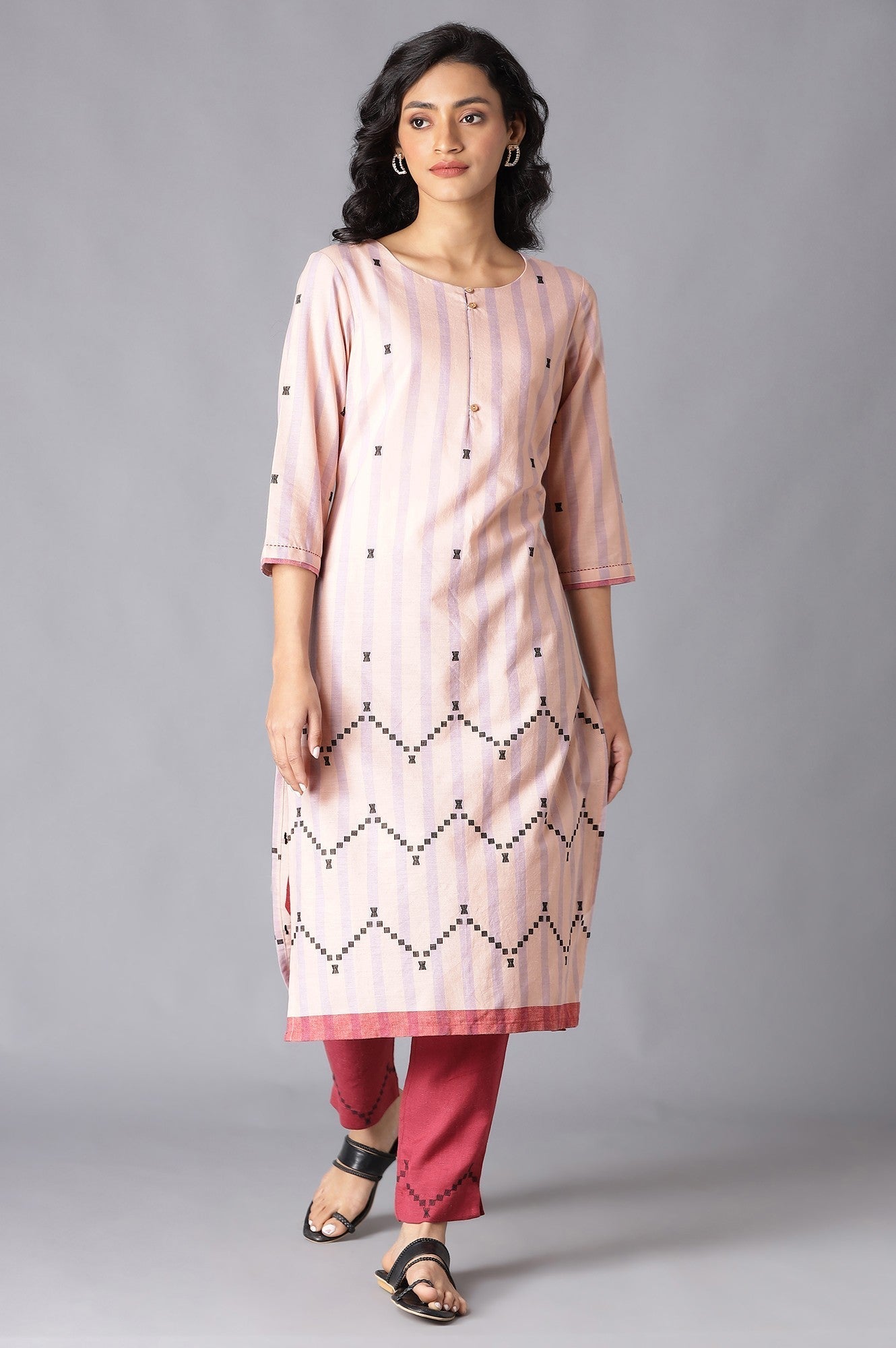 W for Woman Peach Striped Cotton Dobby kurta In Round Neck