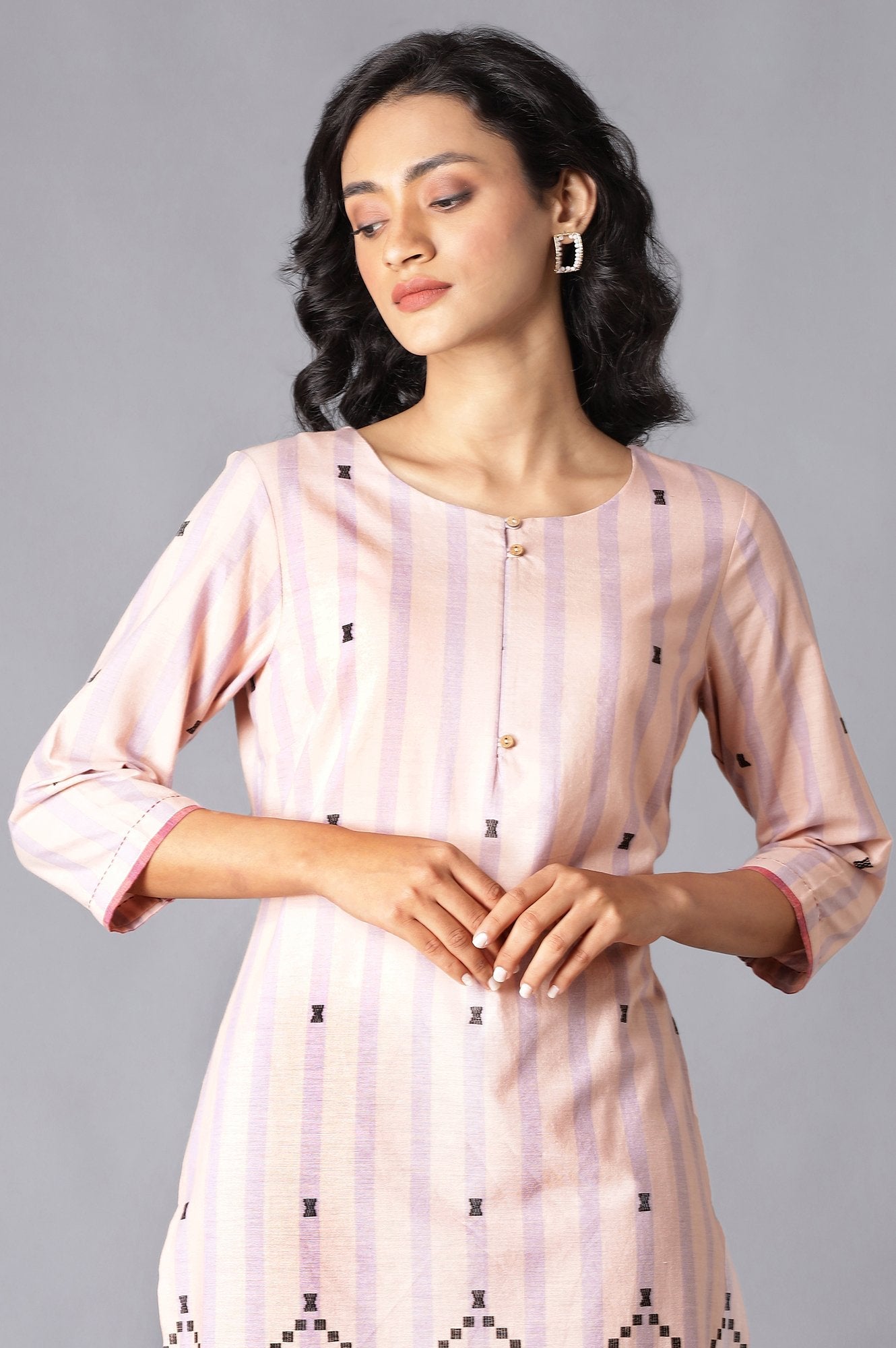 W for Woman Peach Striped Cotton Dobby kurta In Round Neck