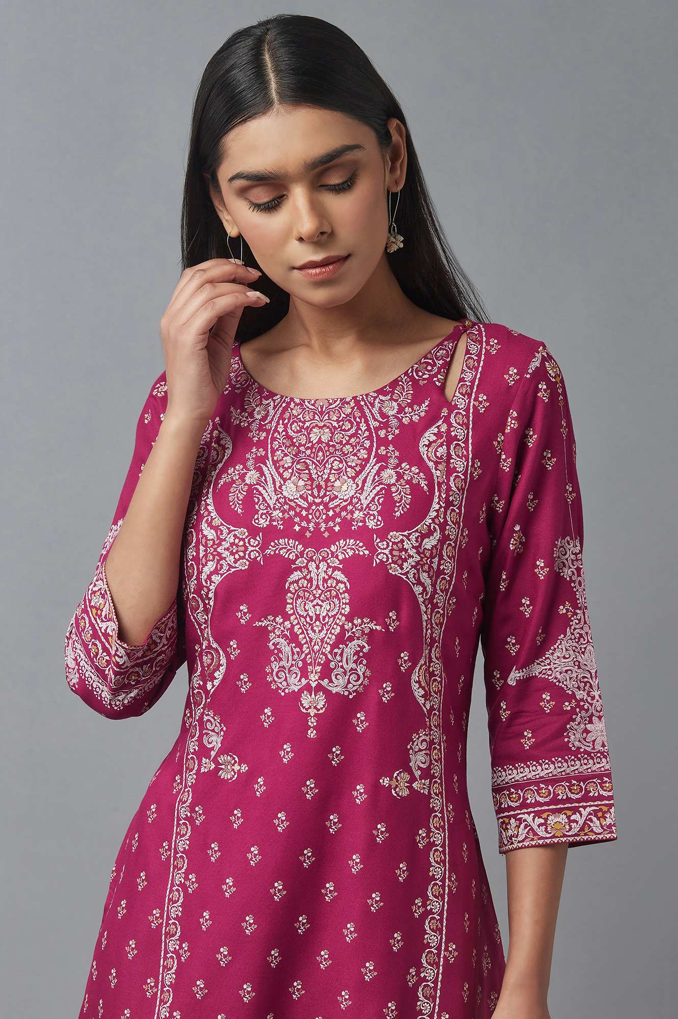 W for Woman Dark Pink Printed Rayon kurta