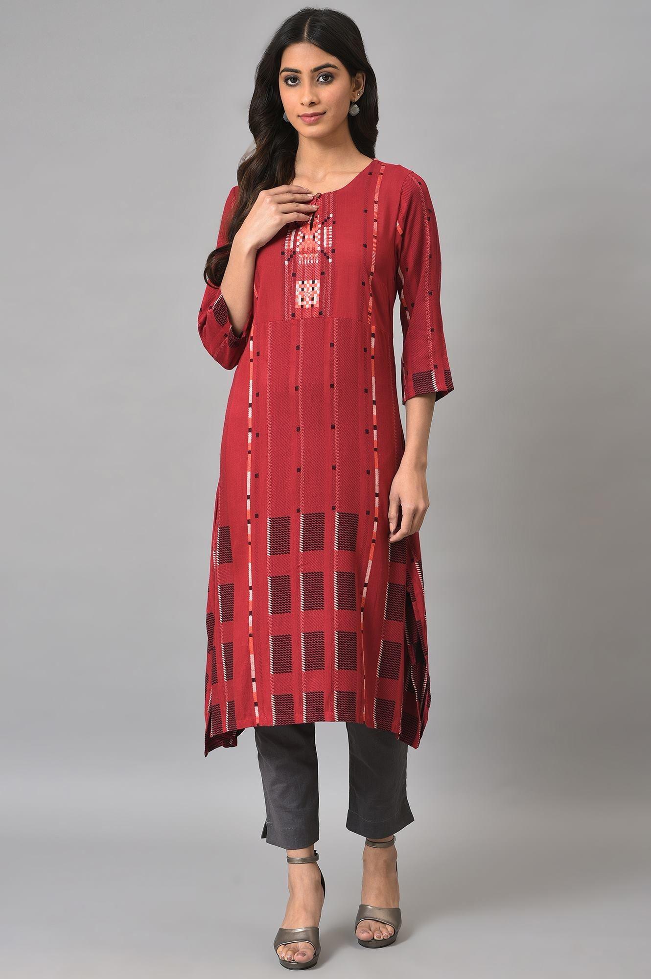 W for Woman Tango Red Rayon Dobby kurta