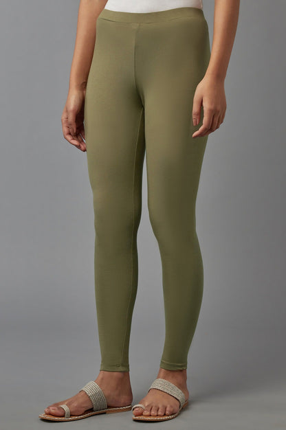 W for Woman Olive Green Solid Cotton Tights