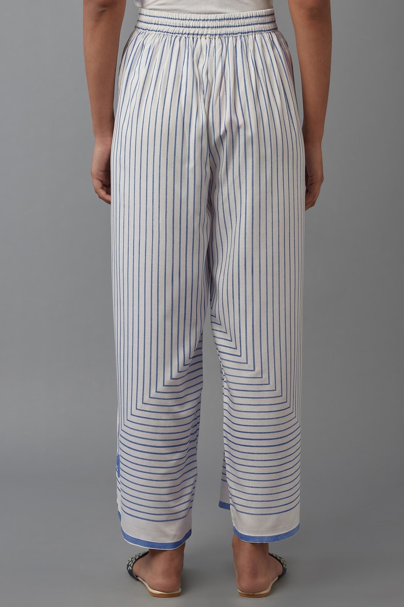 W for Woman Ecru and Blue Geometric Printed Parallel Pants