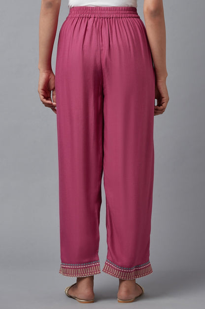 W for Woman Pink Geometric Printed Straight Kurta with Slim Pant Set