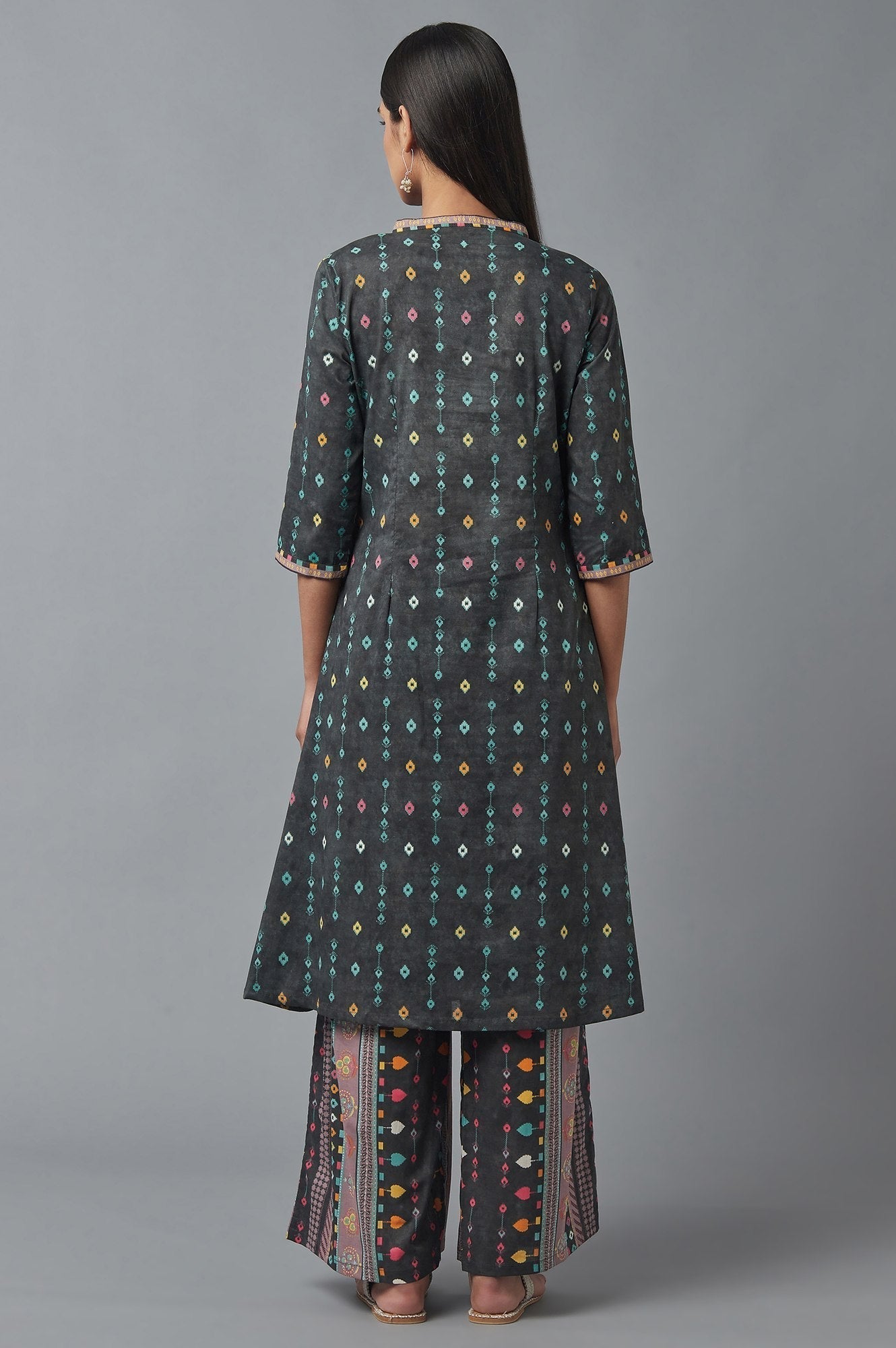 W for Woman Grey Printed kurta with Parallel Pants