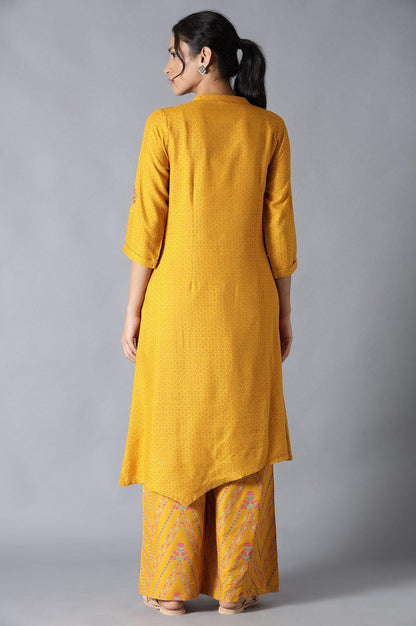 W for Woman Yellow Embroidered kurta And Parallel Pants Set