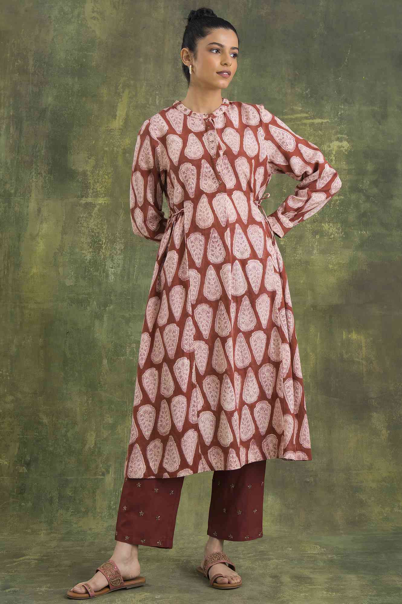 W for Woman Pink Solid Straight Pants