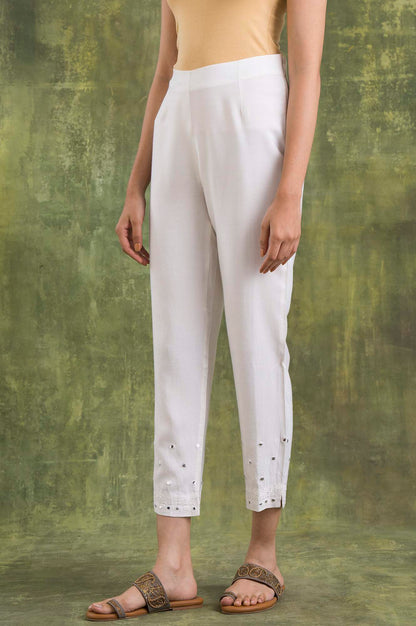 W for Woman Marshmallow White Solid Slim Pants